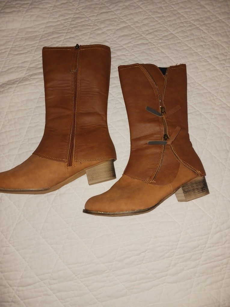 Women's Fux Leather Boots