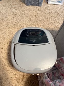 Foot spa massager with heat