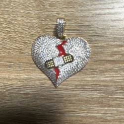 GLD Scars Fade Broken Heart Pendant