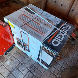 Portable Generator *RIDGID 5700W *  New Inbox