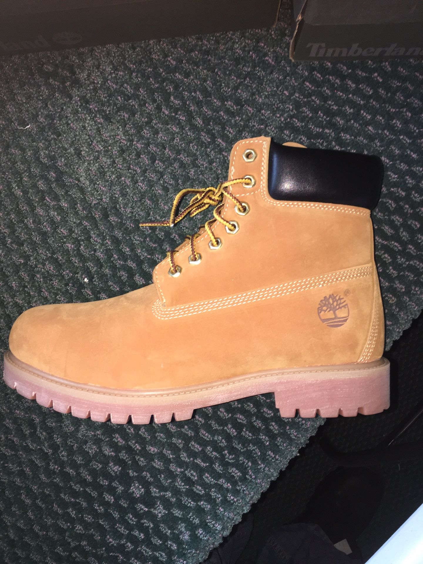 Timberland boots PLEASE READ !!!!