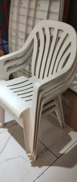 chairs 4