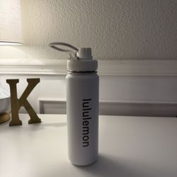Lululemon Water Bottle 