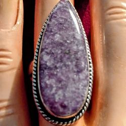 925.Silver Charoite Gemstone Rope Style Edge Ring 