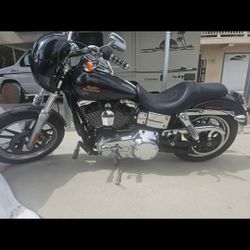 2010 Harley Davidson Dyna Low