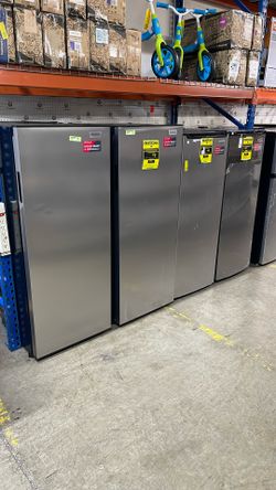 6.5cf Upright Freezer, New, BOOMwarehouse 