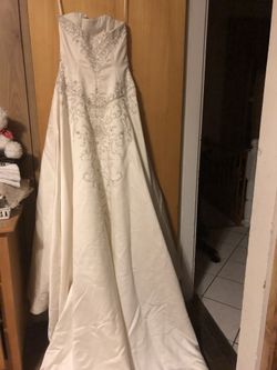 Wedding dress