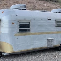 1969 Streamline Empress