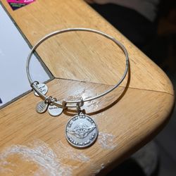 Yoda Alex And Ani Bracelet 