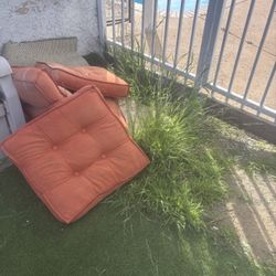 Everything For Free The Oven Is Working Good Just Has Double Glasses One Of Them Broken