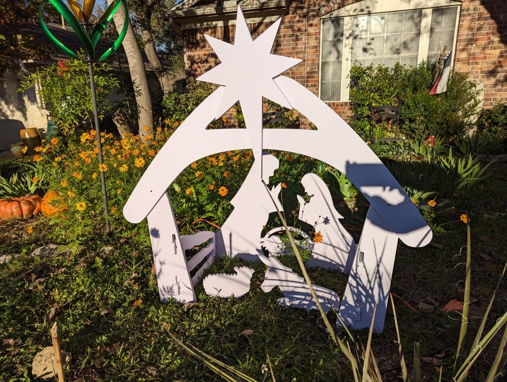 Yard Christmas Nativity