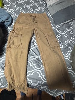 Khaki cargo jeans