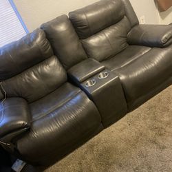 Reclinable Leather Loveseat 