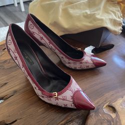 Red Monogram Pointed Heel LOUIS VUITTON size 39