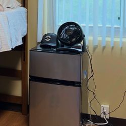 Insignia 3.1 Cu. Ft. Mini Fridge with Top Freezer