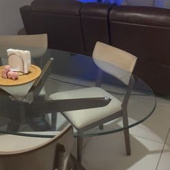 Luxury Glass Table With 4 Fabric Comfortable Cushioned Wooden Chairs 