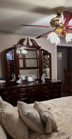 Thomasville Dresser