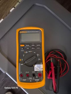 Fluke 87 V