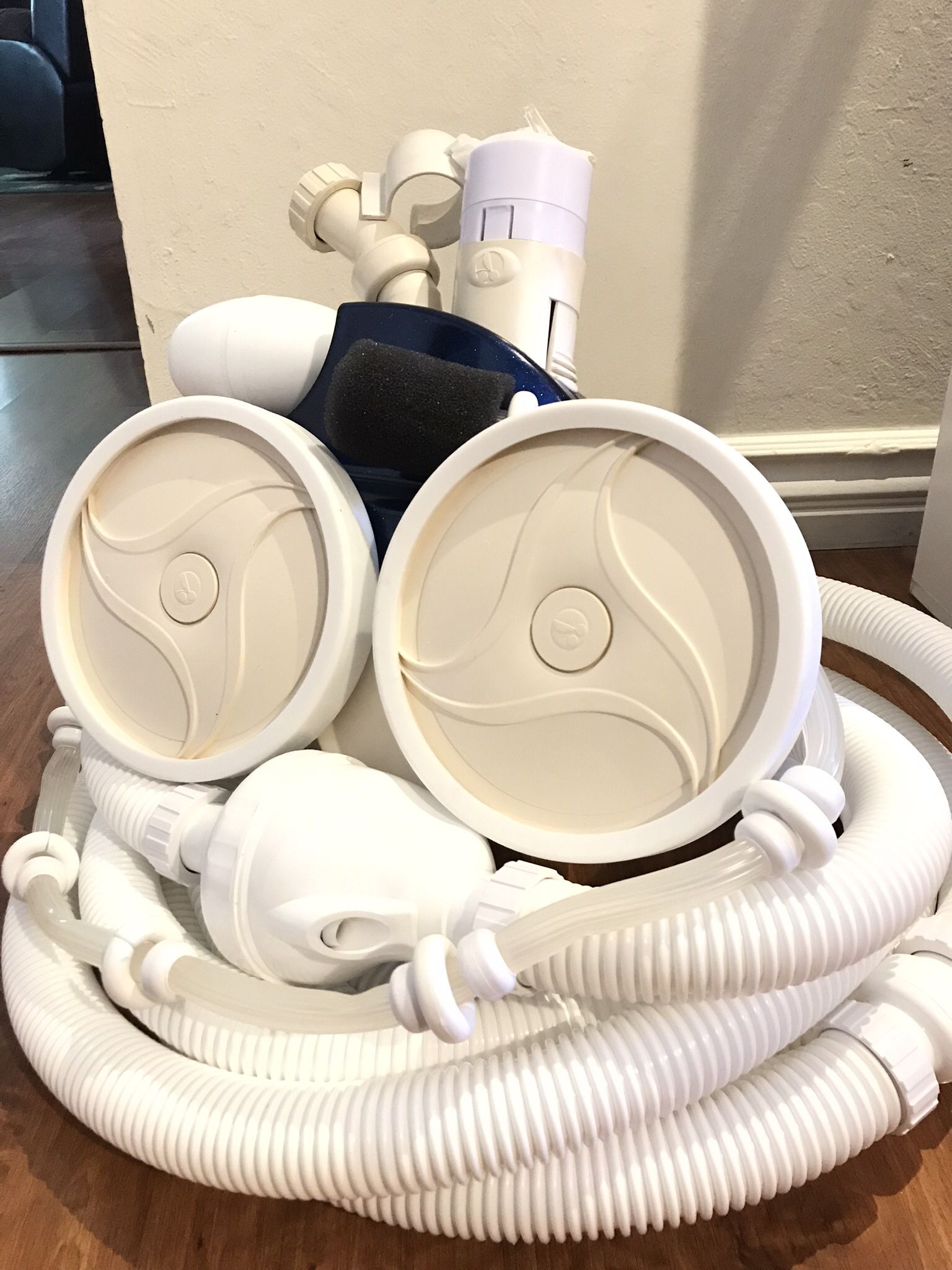 Polaris 360 Pool Cleaner Pool Sweep Complete With Hose