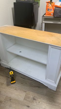 DIY wood vintage bookshelf