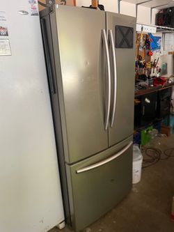 SAMSUNG Refrigerator