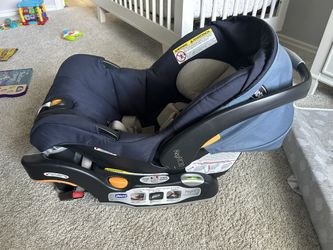 Like New Chicco Infant Car Seat And Base With Free Adapter