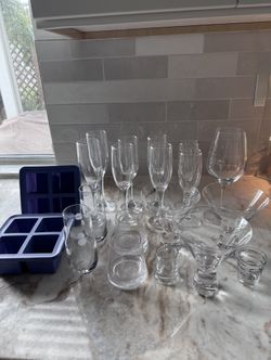 20 Pieces-Glassware+Ice Cube Molds