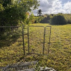 Portable Fencing For Pets Or Garden