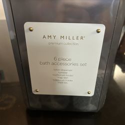 Brand New Amy miller 6 Piece Bath Accessories Set 
