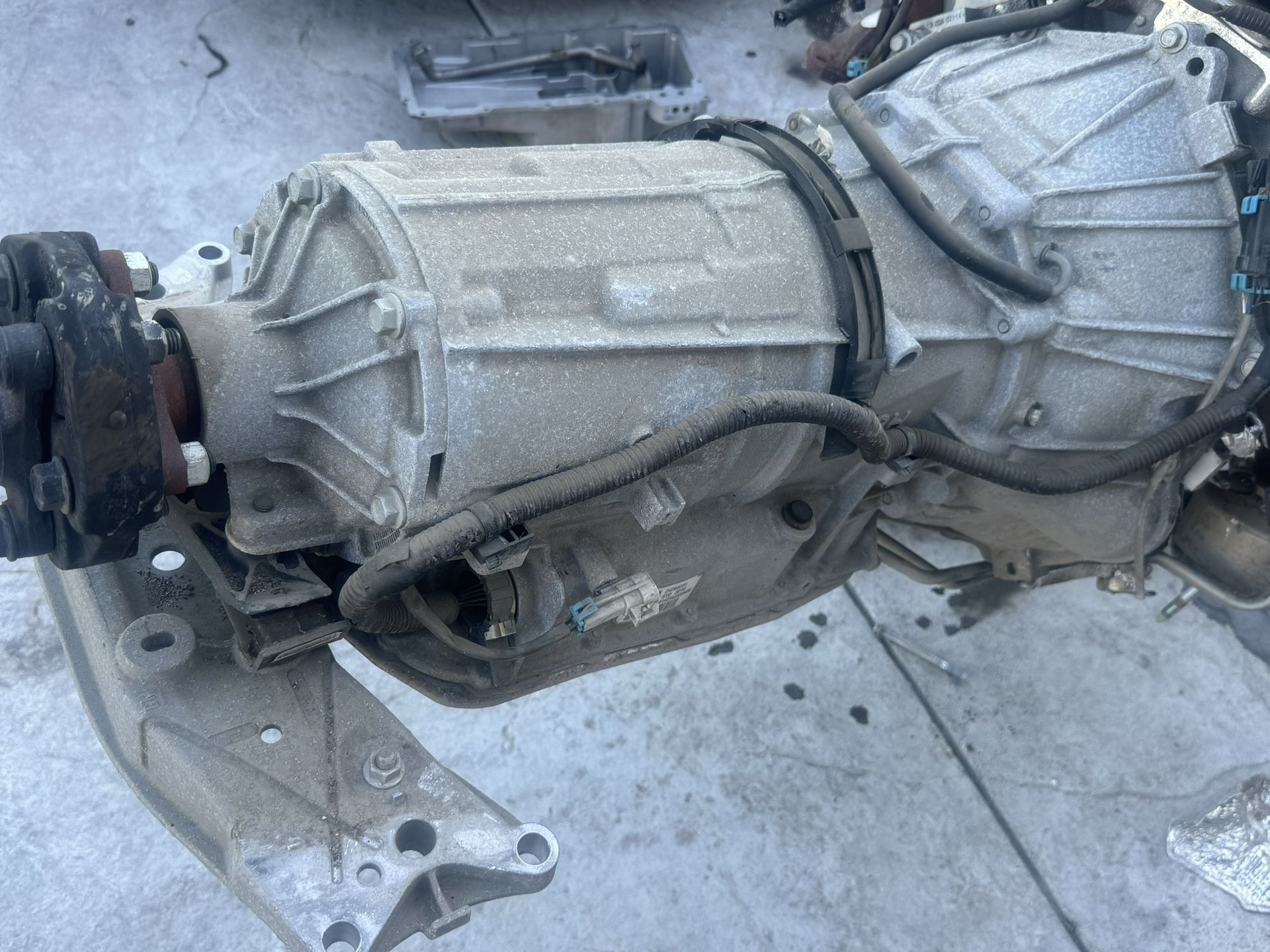 2wd 6l80 Transmission