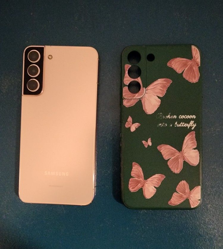 Samsung Galaxy S22+
Fully Unlocked 