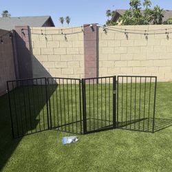 Vantas 4 Panel Freestanding Pet Gate (35th Ave & Bell Rd)