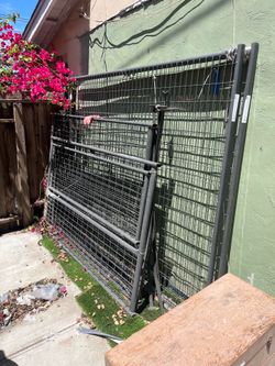 8’x6’x4’ dog kennel