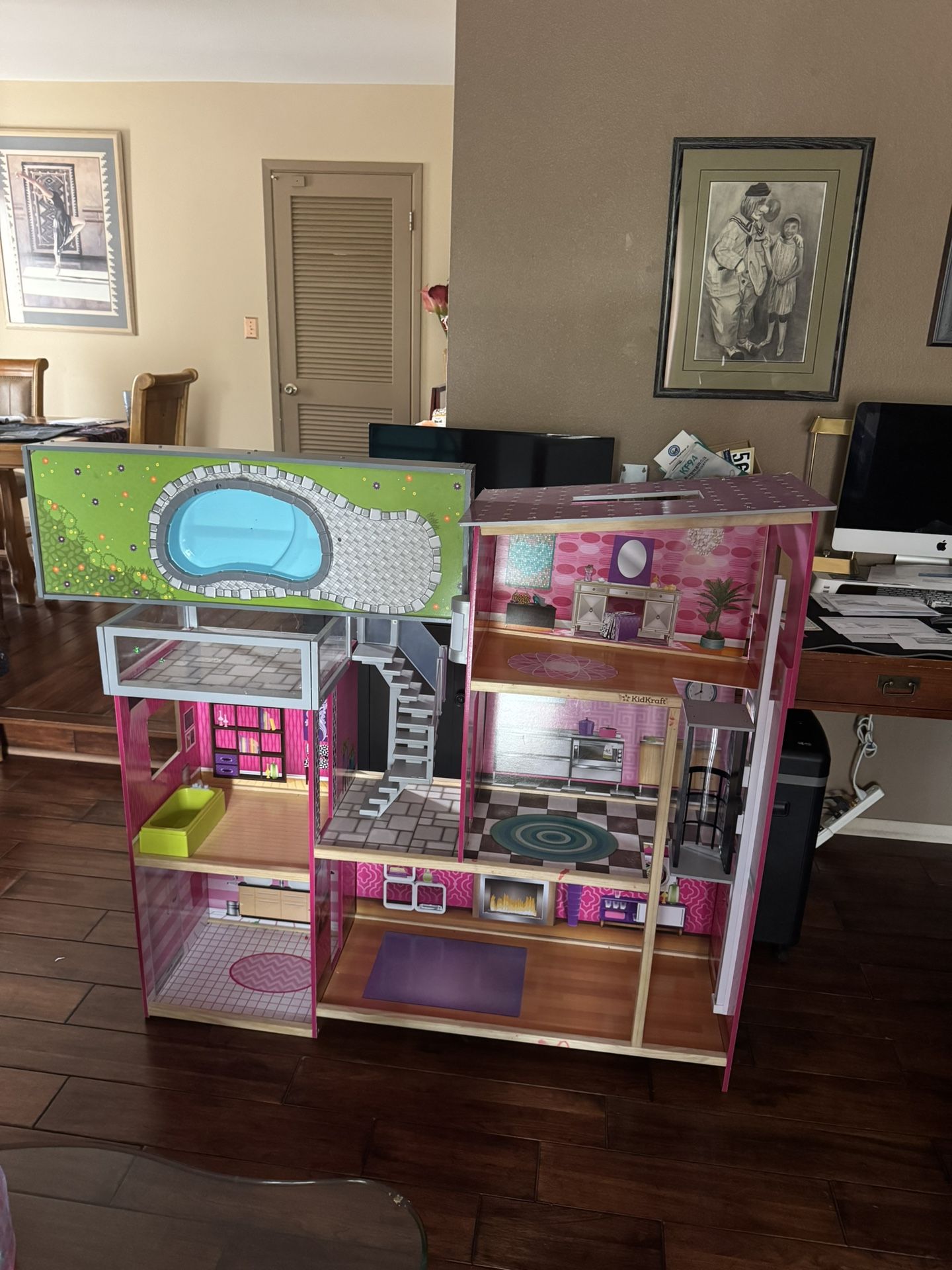 Doll House