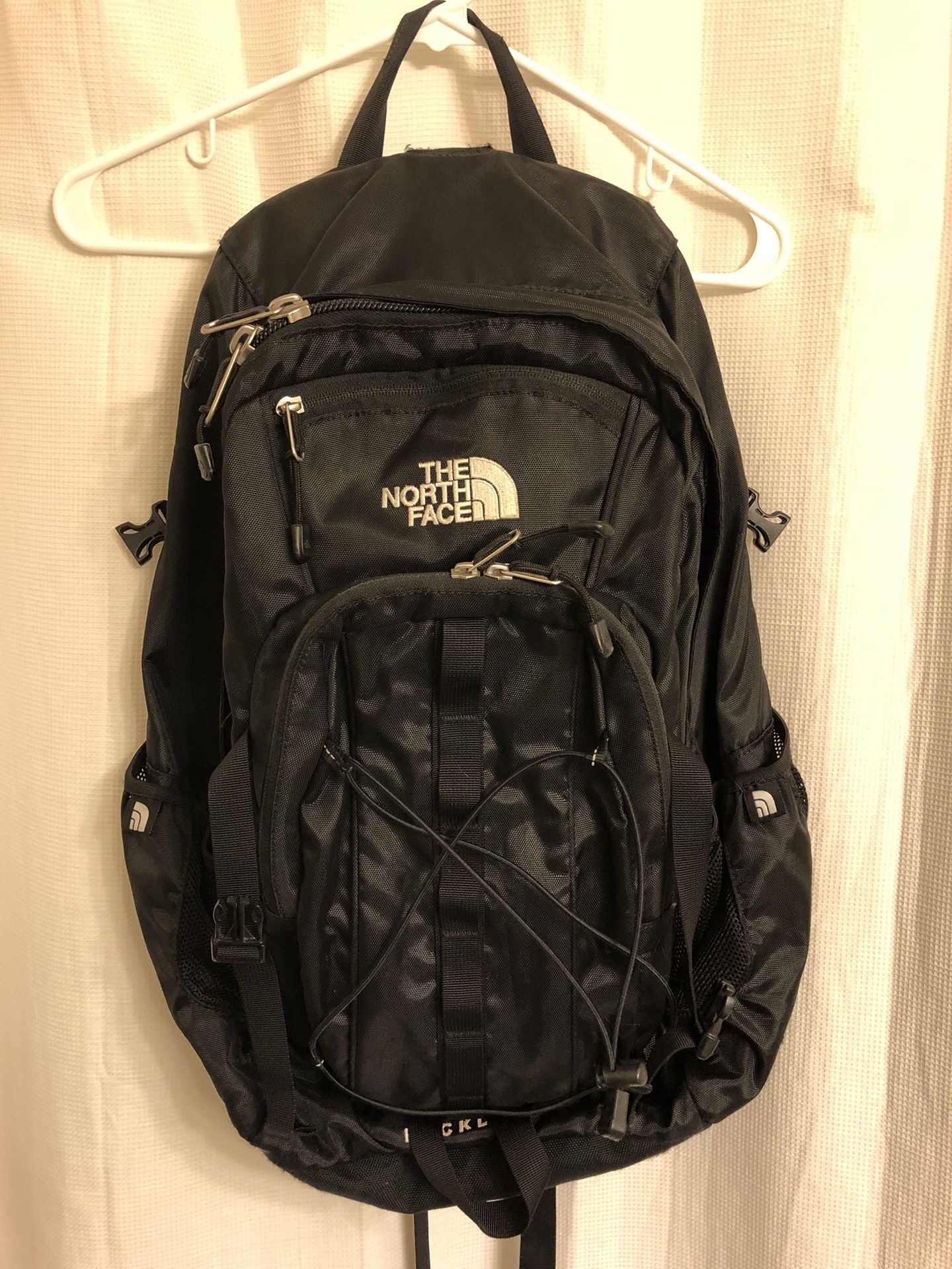 North Face Heckler backpack for Sale in Issaquah WA OfferUp