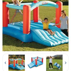 Bounce house pack and roll with blower