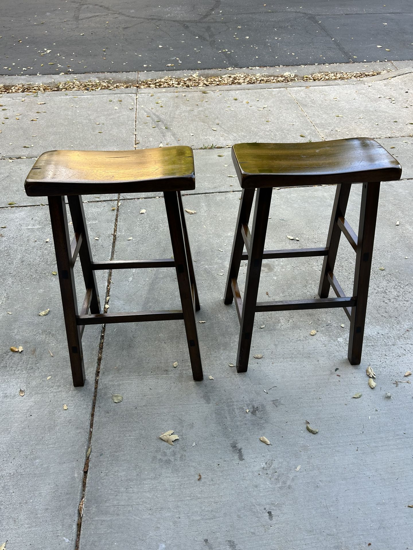 2-Bar stools 
