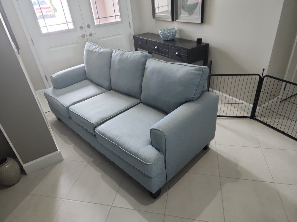 3yr Old sofa Very Good Condition