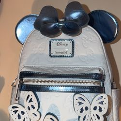Minnie Mouse butterfly loungefly