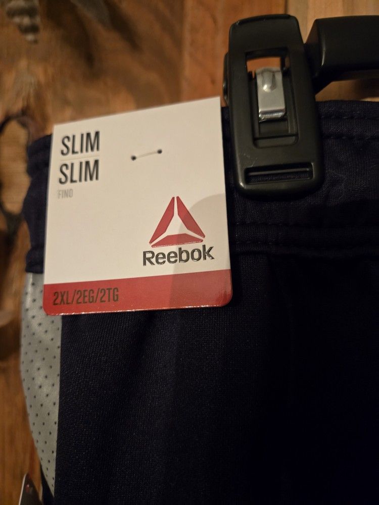 2XL Men's Reebok
Jogger Pants