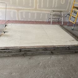 Sliding Door, Rolling Door