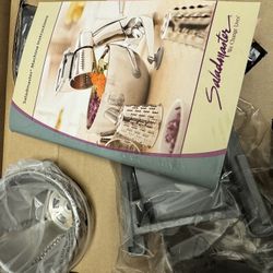 Salad Maker