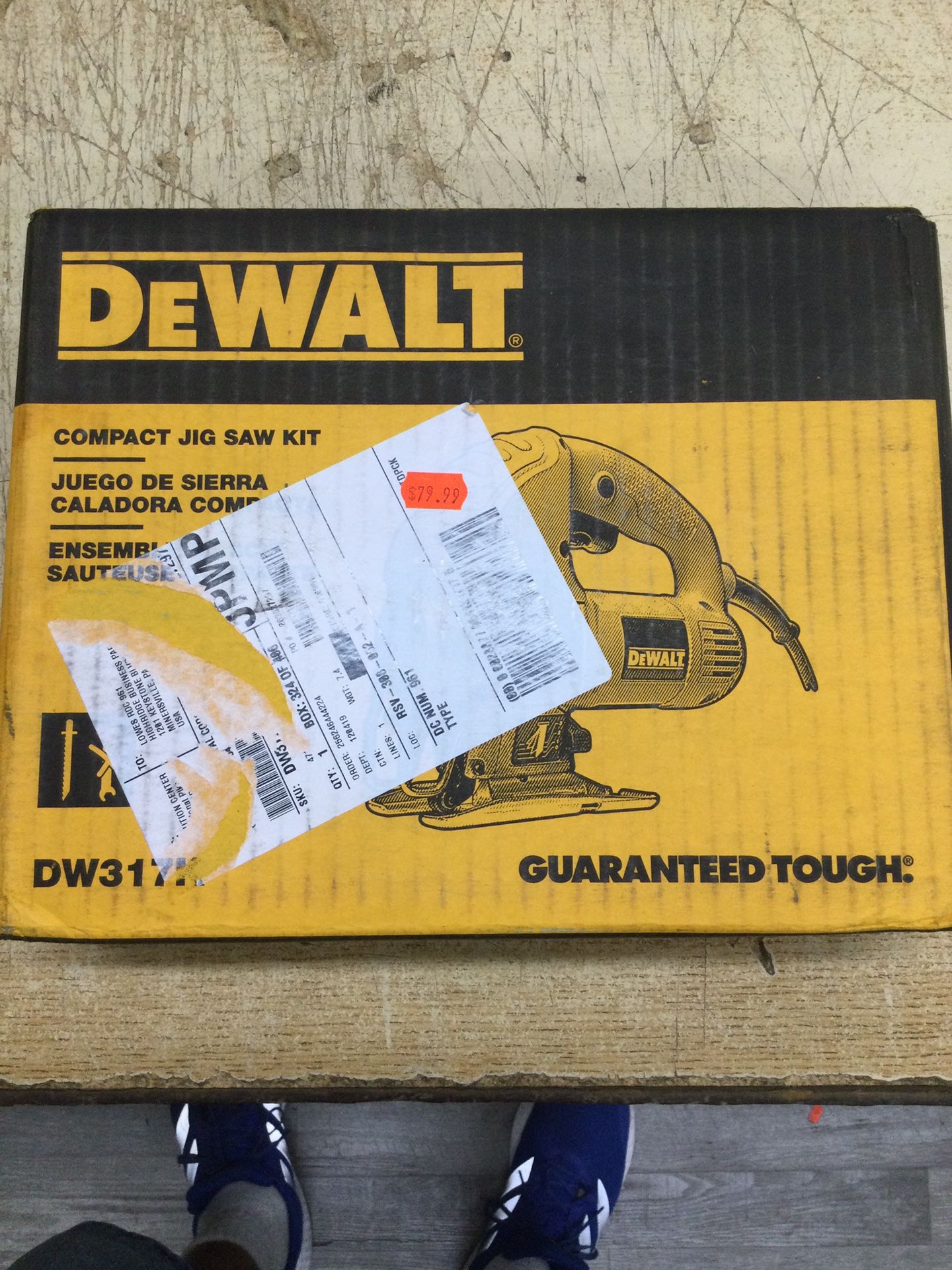 DEWALT Jig Saw, Top Handle, 5.5-Amp, Corded (DW317K), Yellow