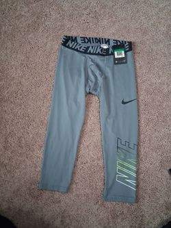Boys Nike compression pants
