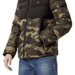 Tommy Hilfiger Men's Hooded Puffer Jacket Sz.L
