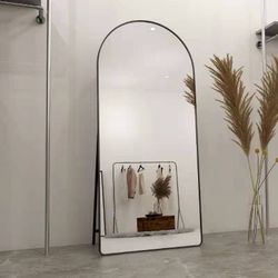 Arched Full Length Mirror, L71’’W31.5’’ Floor Mirror with Stand, Arched Wall Mirror Full Length, Large Standing Mirror Full Length, Wall-Mounted Mirro