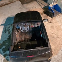 BATTERY CAR