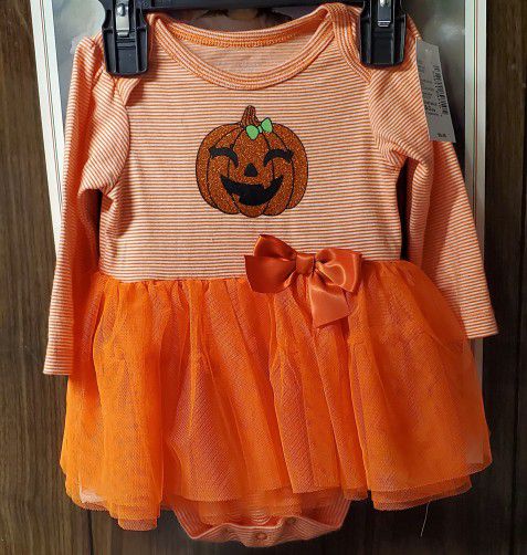 Pumpkin Dress Size 0-3 