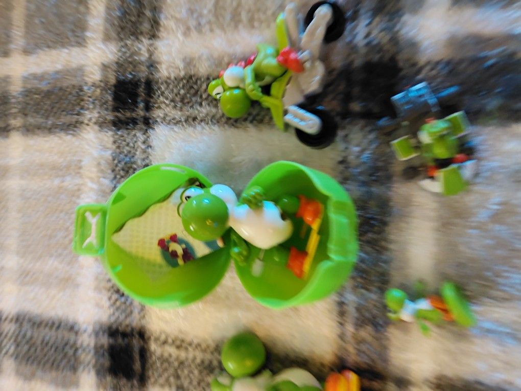 Yoshi Bundle