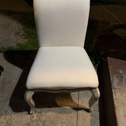 Front gate Vintage Chair